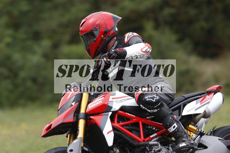 /37 28.07.2025 Dunlop Ride und Test Day ADR/Einsteiger gruen/17